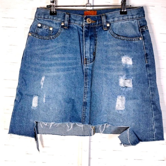 POL‎ Denim Mini Skirt Distressed Destructed Size: Large - Picture 1 of 6